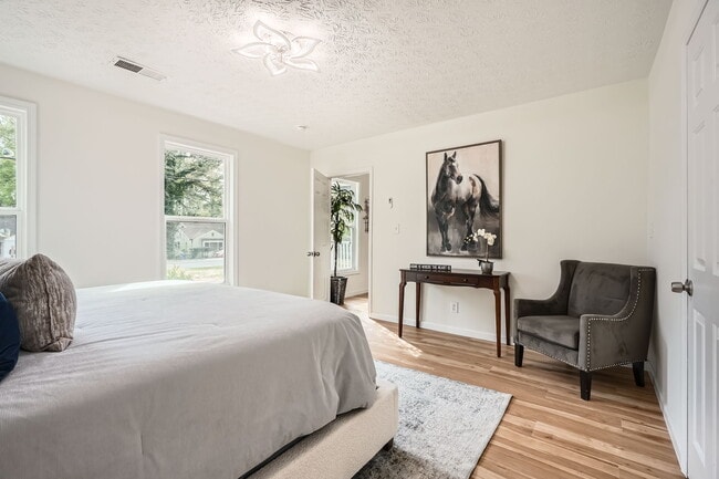 property at 2069 Sandtown Rd SW