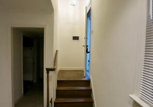 420 1/2 N Saint Asaph St, Unit 1 in Alexandria, VA - Building Photo - Building Photo