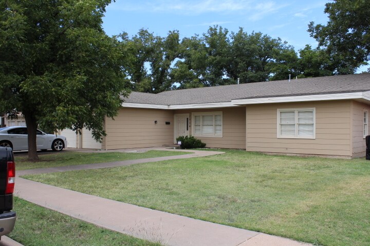 3614 27th St in Lubbock, TX - Building Photo
