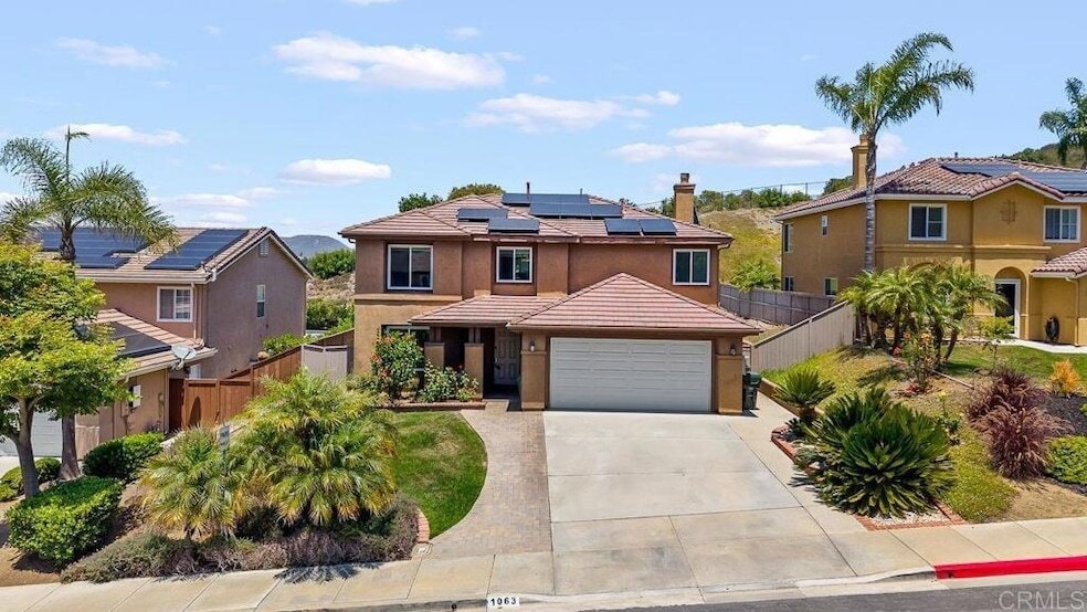 1063 Via Vera Cruz in San Marcos, CA - Building Photo