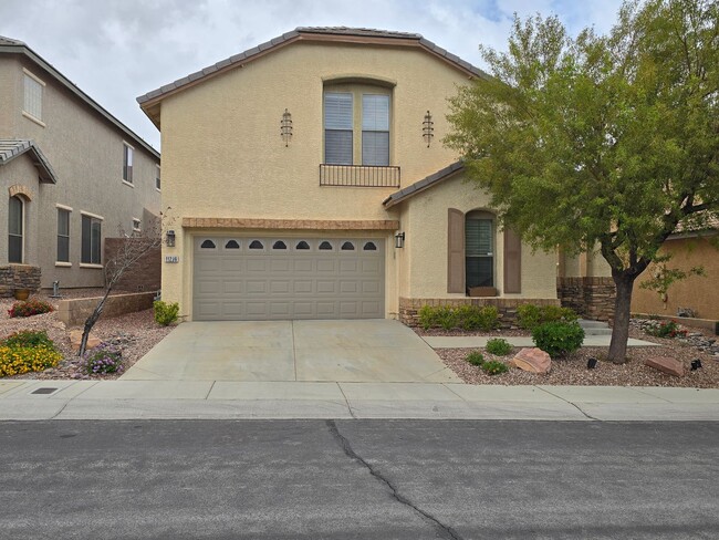 property at 11236 Newbury Hills Ave