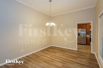 339 Bayhill Dr in Gallatin, TN - Foto de edificio - Building Photo