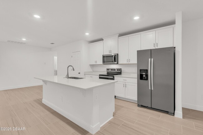 225 Links Ter Blvd in Daytona Beach, FL - Foto de edificio - Building Photo