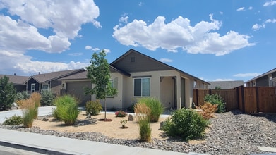 967 Croston Springs Dr in Sparks, NV - Foto de edificio - Building Photo