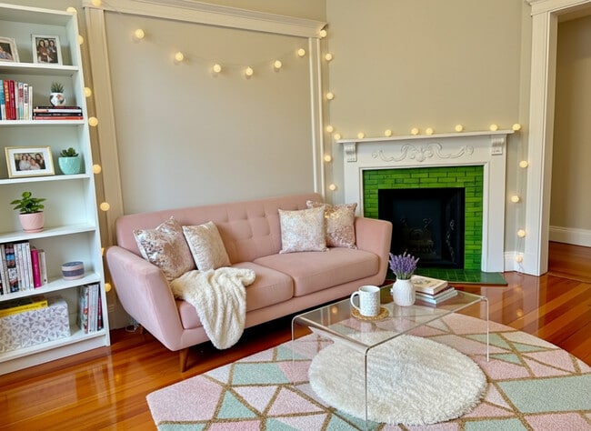 property at 10 Strathmore Rd