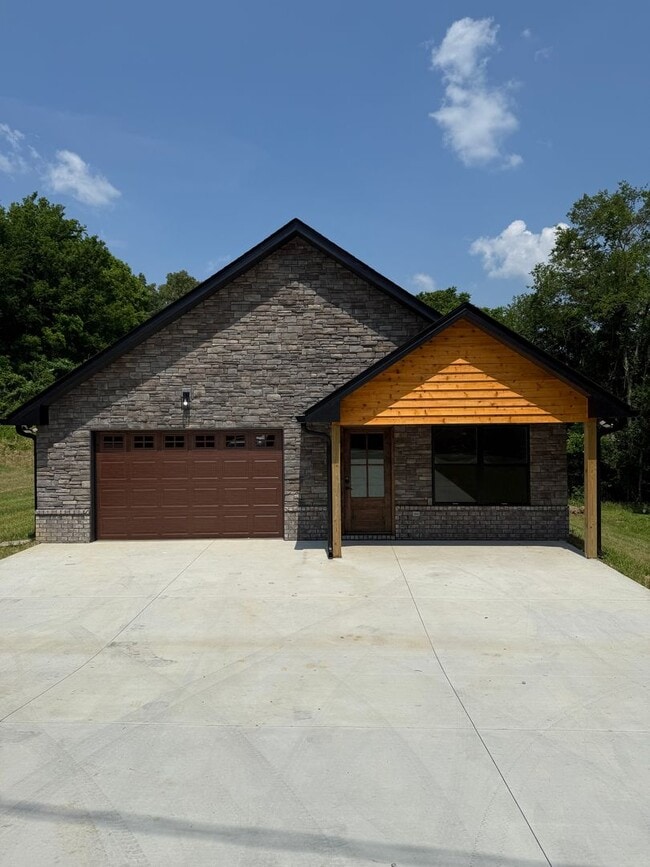 property at 110 Hooper Dr
