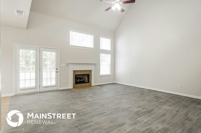 6356 Letson Farm Trail in Bessemer, AL - Foto de edificio - Building Photo