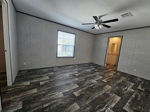 6631 Hidden Oaks Dr in North Fort Myers, FL - Building Photo - Building Photo
