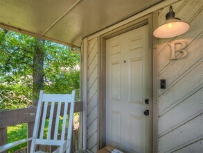 131 W Acres St in Norman, OK - Building Photo - Building Photo