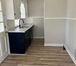 2403 E Bayley St in Wichita, KS - Building Photo - Building Photo