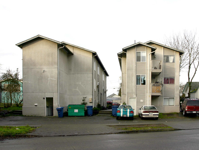 9032-9038 9th Ave SW in Seattle, WA - Foto de edificio - Building Photo