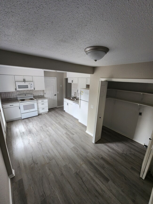 139 N Washington St, Unit 5