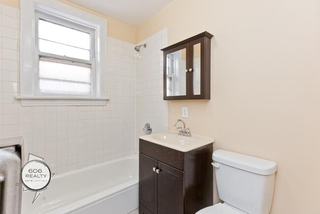 6447 W 23rd St in Berwyn, IL - Building Photo - Building Photo