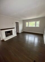 15 Beverly Hl, Unit Beverly Hill #2 in Canton, MA - Foto de edificio - Building Photo