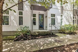 715 Cleo Miller Dr in Nashville, TN - Building Photo