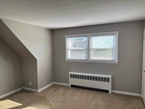 931 Fulton St, Unit 2nd Floor Fulton St in Farmingdale, NY - Building Photo - Building Photo