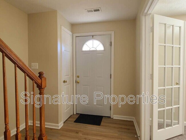 106 Regina Ln in Fredericksburg, VA - Building Photo - Building Photo