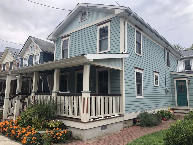 property at 86 Franklin Ave