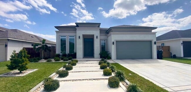 property at 2117 Queens Ave