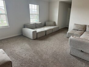 10101 Sunnyview Ln in Aubrey, TX - Building Photo - Building Photo