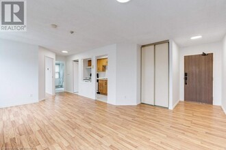 175 Hunter St E in Hamilton, ON - Building Photo - Building Photo