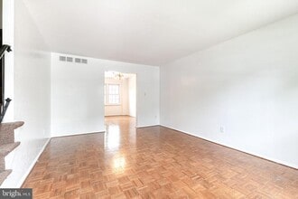 3429 Saluda Rd in Carney, MD - Building Photo - Building Photo