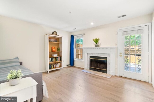 9821 Tiffany Hill Ct