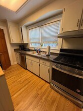 310 Echols St in Greenville, SC - Building Photo - Building Photo