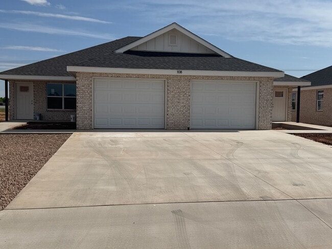 property at 108 Chisum Dr