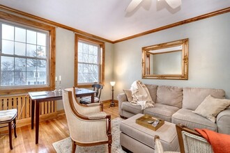 1717 Cambridge St in Cambridge, MA - Building Photo - Building Photo