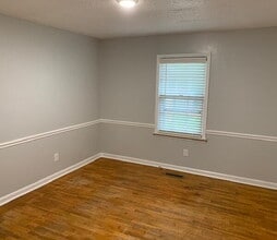 2619 N Central Ave in Humboldt, TN - Building Photo - Building Photo