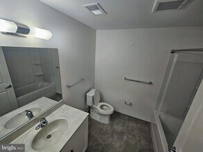 200 Hamilton Ave in Trenton, NJ - Building Photo - Building Photo