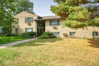 Fielding Garden Senior (55+) Apartments in Rochester, NY - Foto de edificio - Building Photo