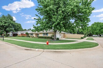 14100 Constitution Ave in Edmond, OK - Building Photo - Building Photo