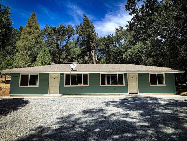 property at 20396 N Sunshine Rd