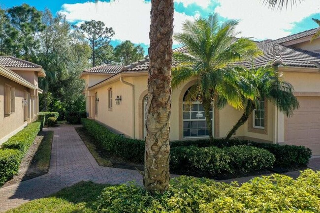 7032 Willow Pine Way in Port St. Lucie, FL - Building Photo - Building Photo