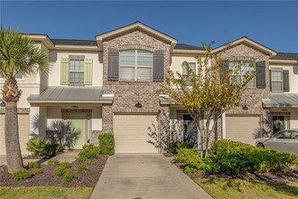 505 Mariners Cir in St. Simons Island, GA - Building Photo - Building Photo