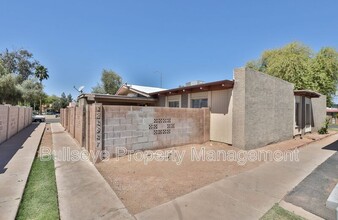 601 N May in Mesa, AZ - Foto de edificio - Building Photo