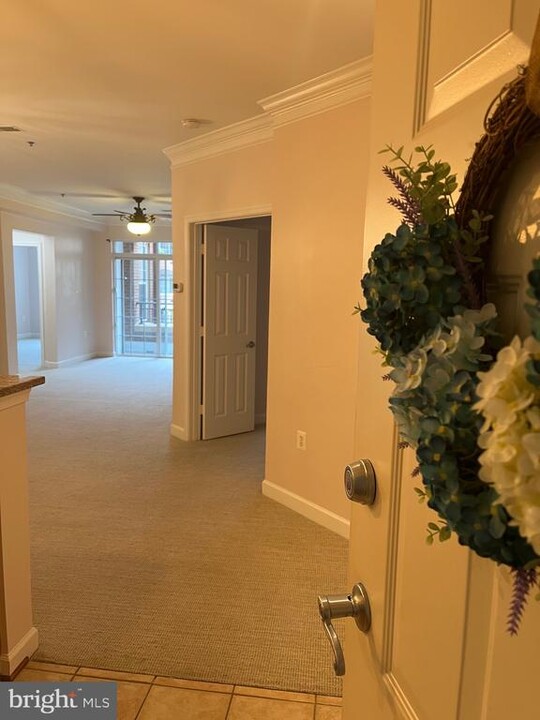 10328 Sager Ave in Fairfax, VA - Building Photo