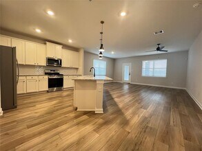 3077 Sunmoon Ln in Katy, TX - Building Photo - Building Photo