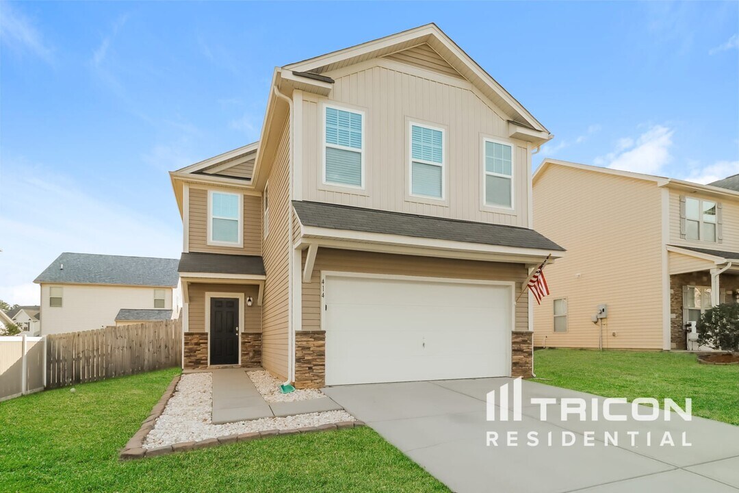 414 Landis Oak Way in Landis, NC - Building Photo