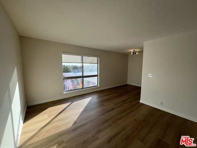 970 Palm Ave in West Hollywood, CA - Building Photo - Building Photo