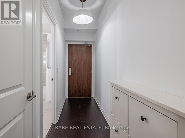 8 Mercer St in Toronto, ON - Building Photo - Building Photo