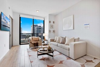 398 NE 5th St in Miami, FL - Building Photo - Building Photo