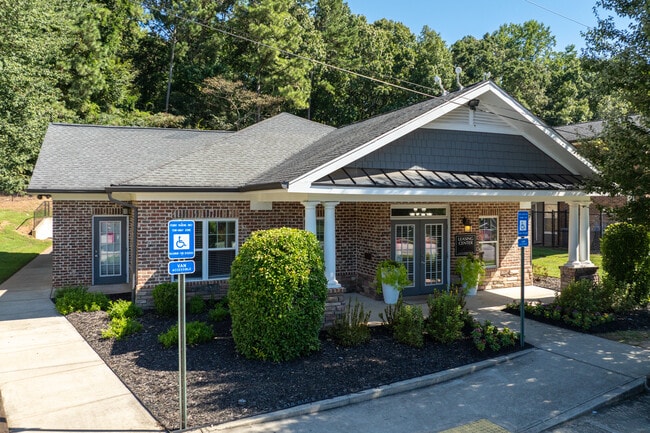 Country Oaks in Atlanta, GA - Foto de edificio - Building Photo