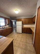 905 Honeysuckle Ave in Bull Shoals, AR - Building Photo - Building Photo