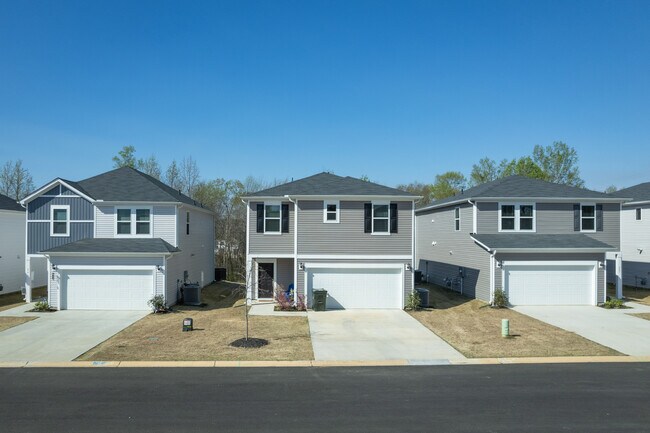 Brookmont Townes in Fountain Inn, SC - Building Photo - Building Photo