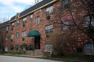 Woodbrook Lane Apartments in Philadelphia, PA - Building Photo - Building Photo