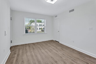 Unity Place in Washington, DC - Foto de edificio - Building Photo