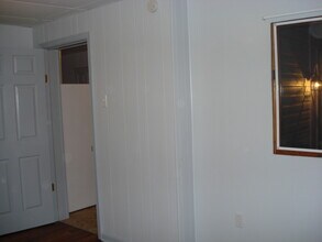 11 N Wade Ave, Unit 11 N Wade Ave in Washington, PA - Building Photo - Building Photo